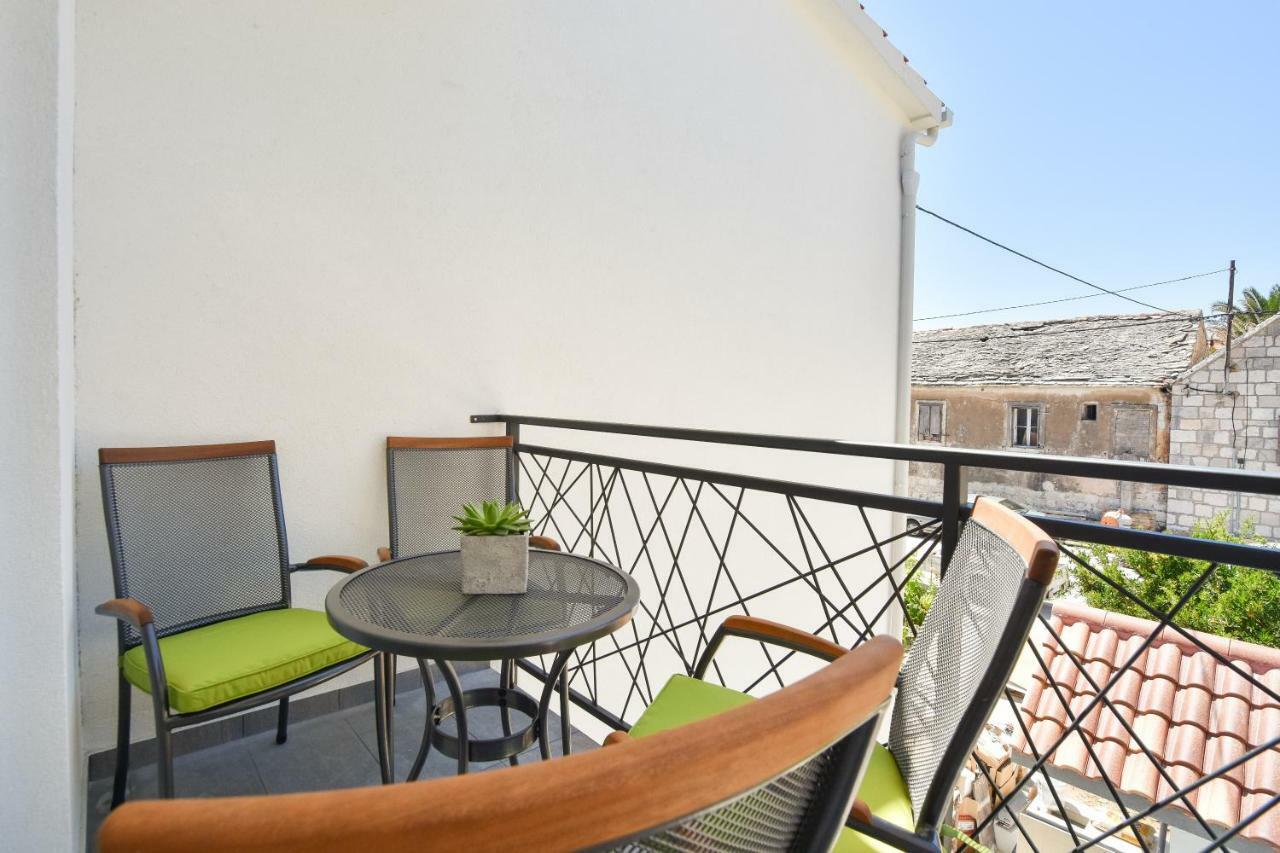 Apartmani Iva&Ante دوغي رات المظهر الخارجي الصورة